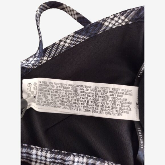 Forever 21 Black Blue Houndstooth Plaid Smocked Back Cropped Cami Top - Picture 10 of 11